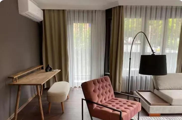 1003 Close To Spacious Central Consulates Ankara Apartment